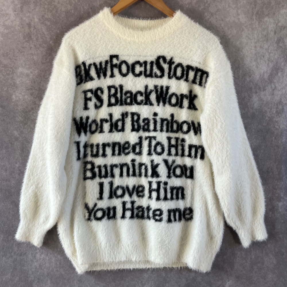 Graphic Text Fuzzy Eyelash Knit Sweater Womens Large White‎ Black Edgy Alt Urban
